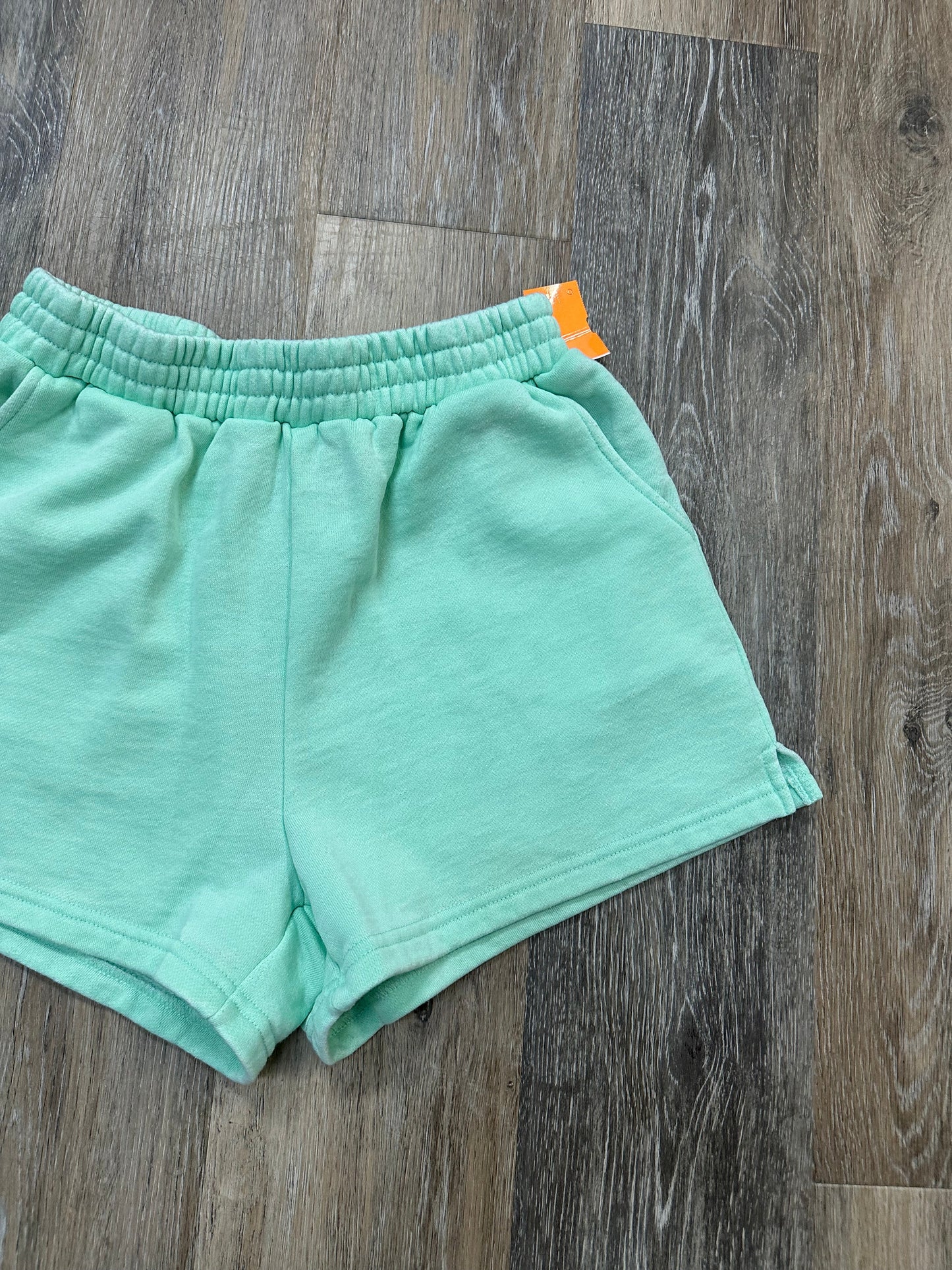 Athletic Shorts By Pink Lily In Green, Size: S