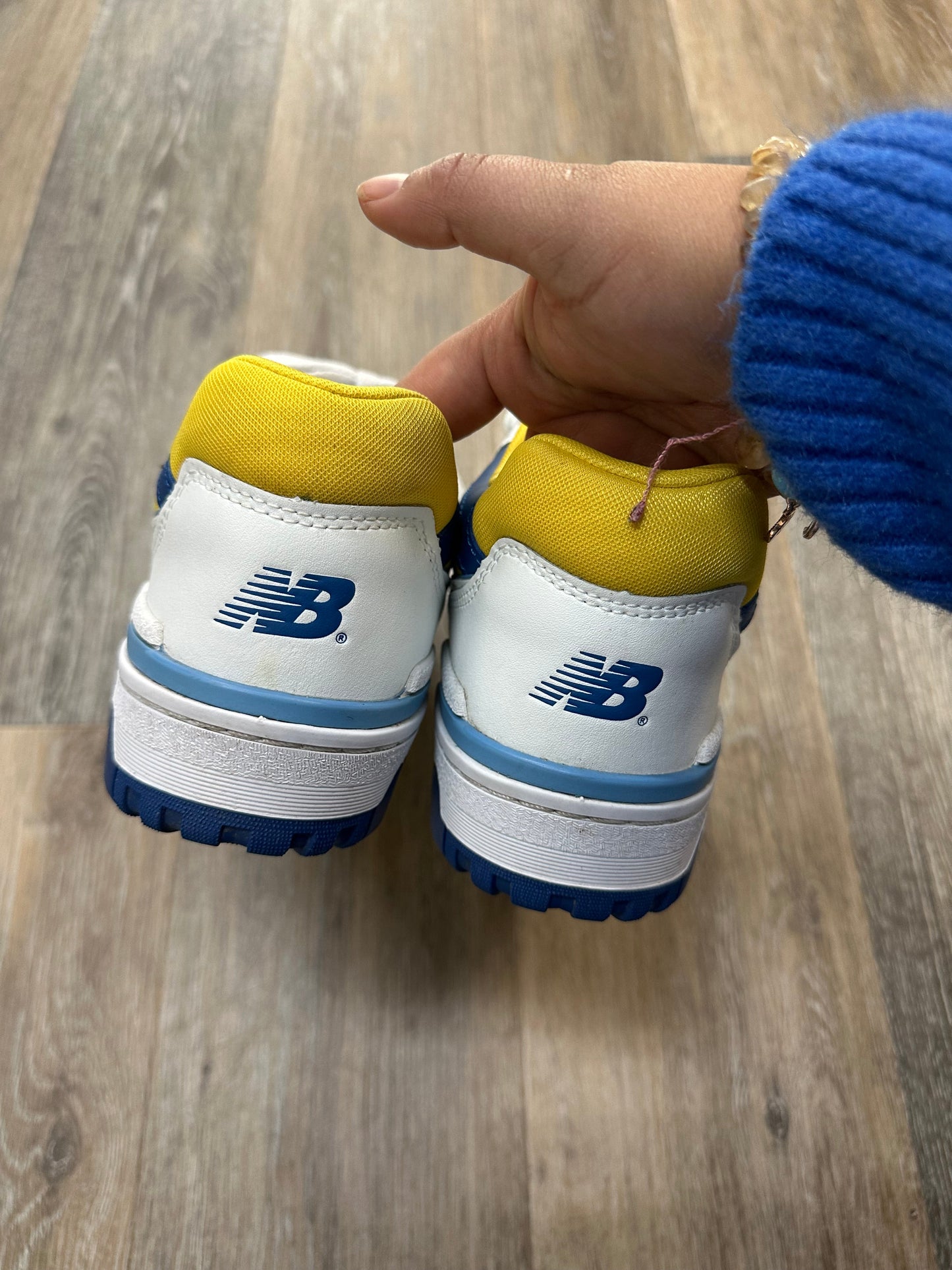 Shoes Sneakers By New Balance In Blue & Yellow, Size: 11