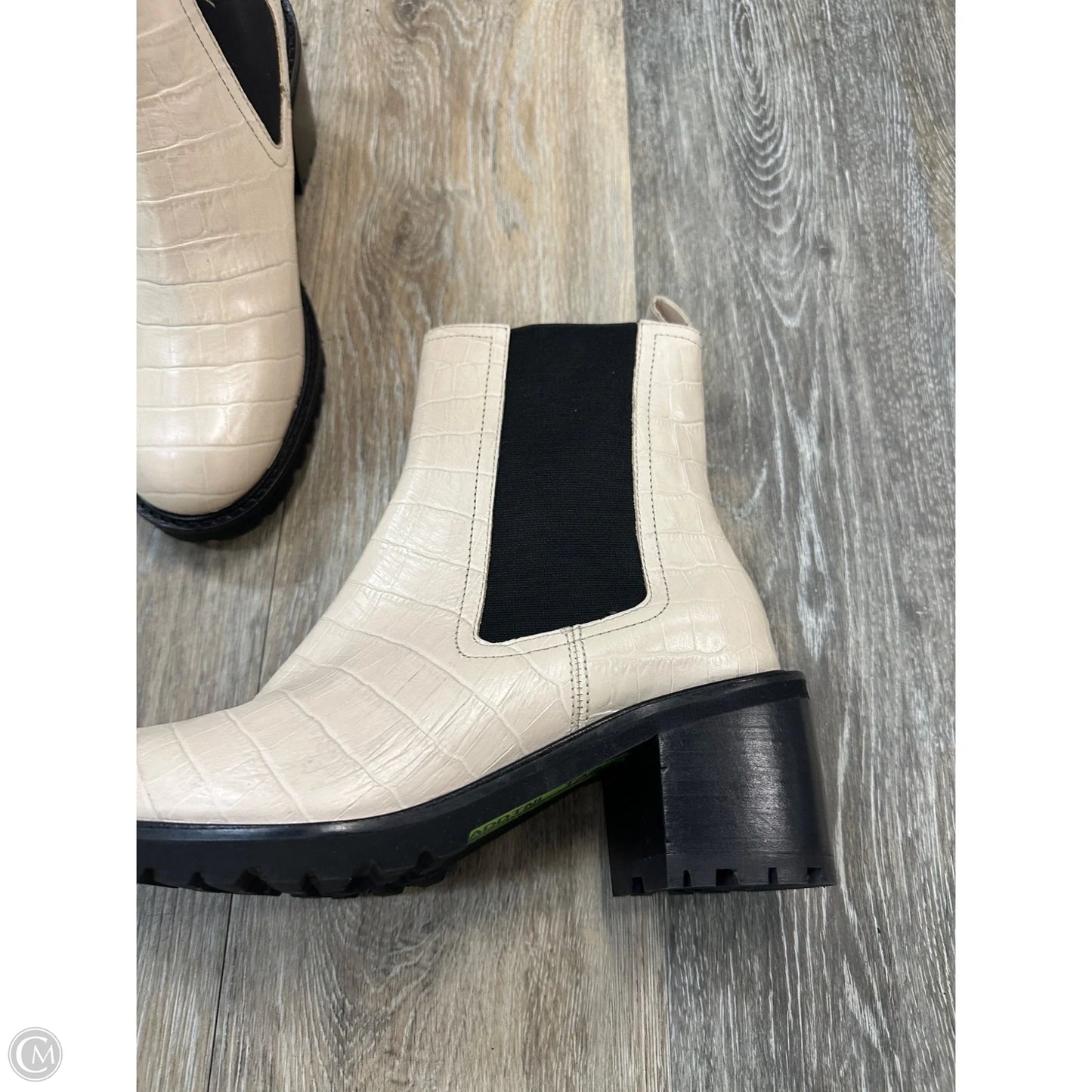 Boots Ankle Heels By Seychelles In Cream, Size: 7.5