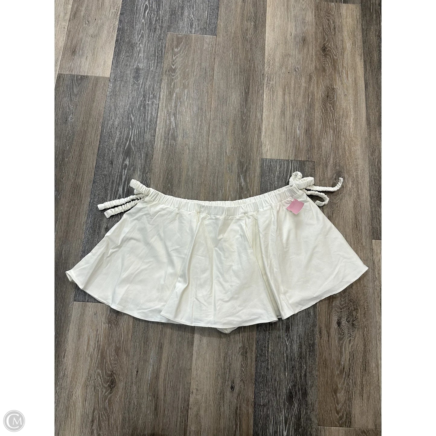 Skirt Mini & Short By Loba In White, Size: L