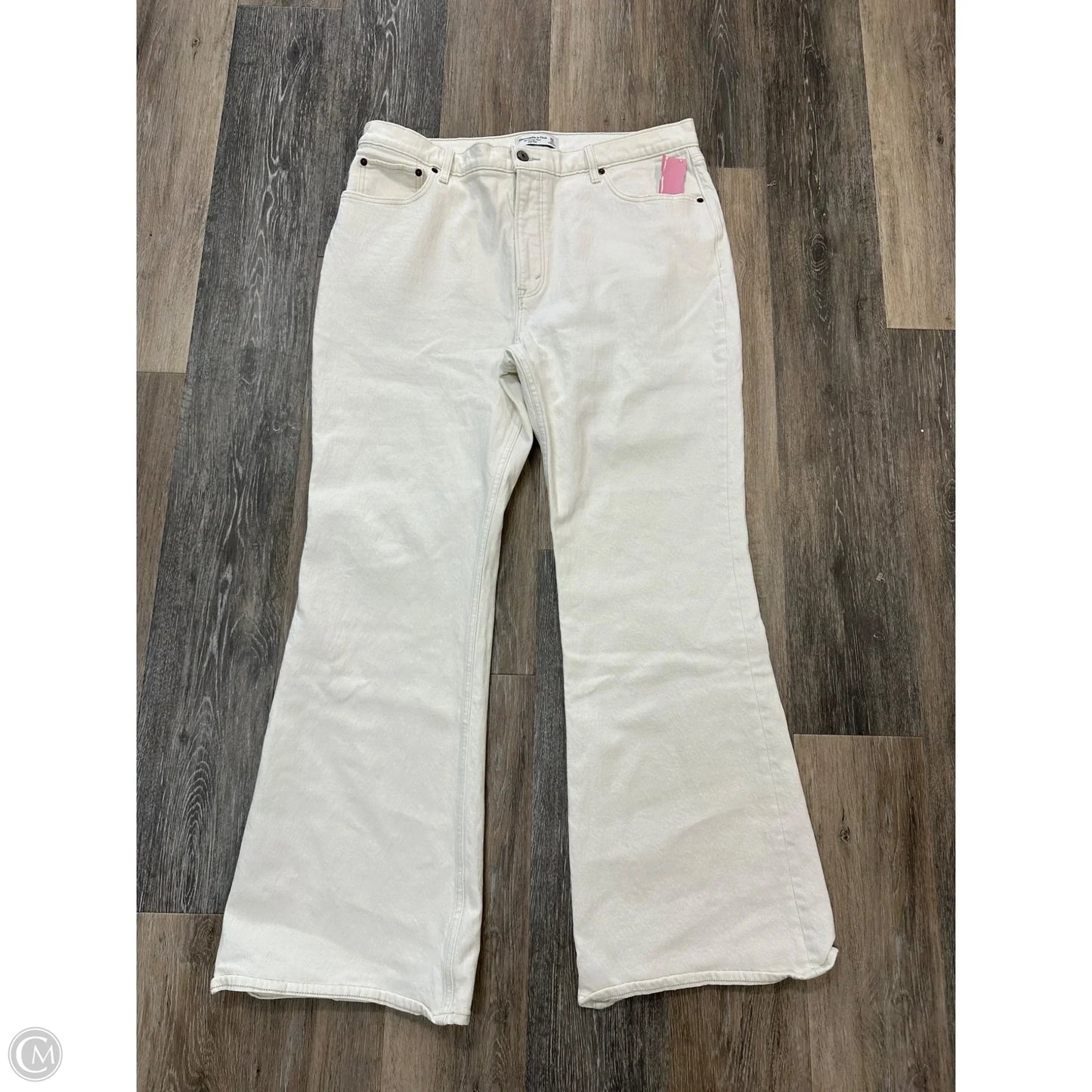 Jeans Flared By Abercrombie And Fitch In White Denim, Size: 16