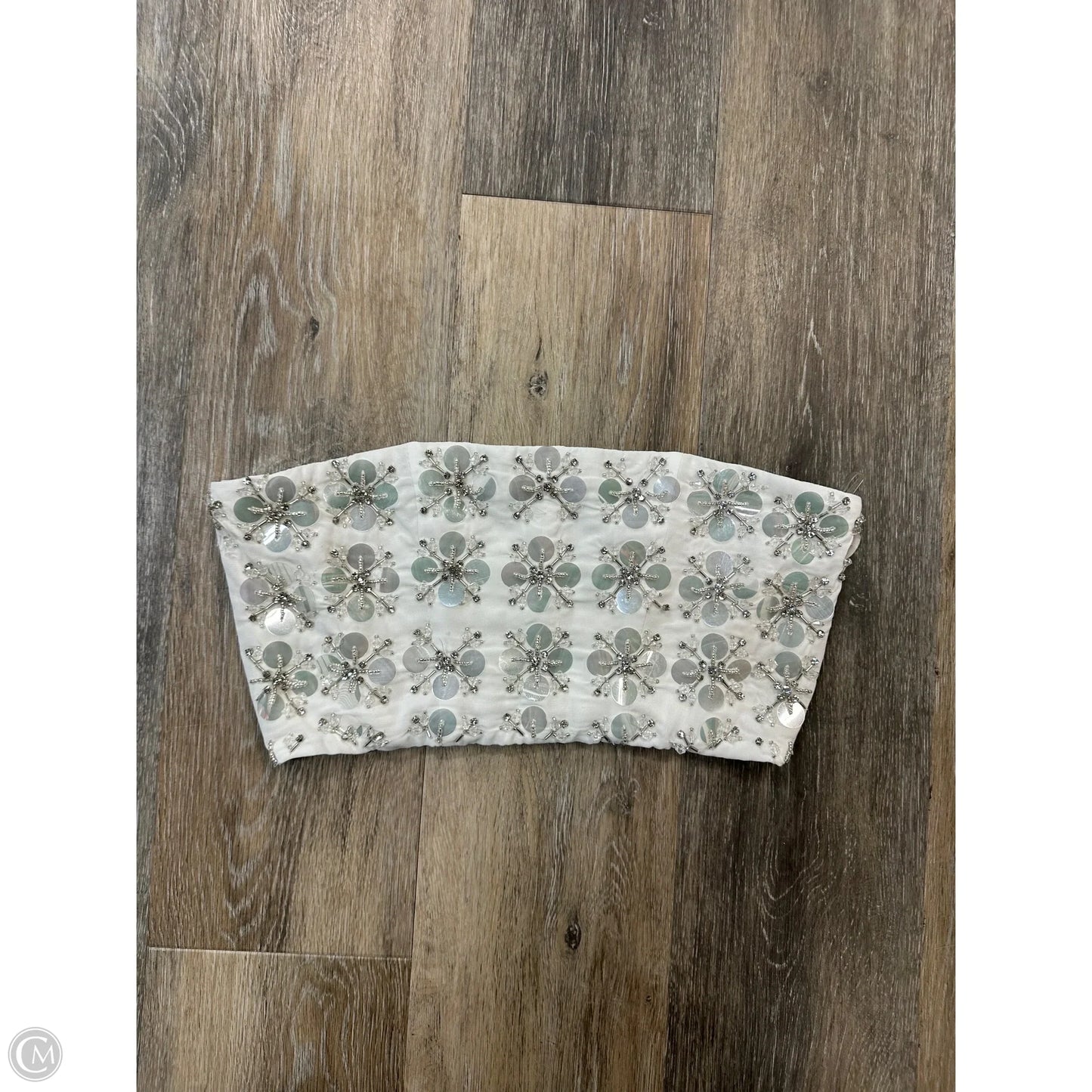 Top Sleeveless By Oh Polly In White, Size: 2