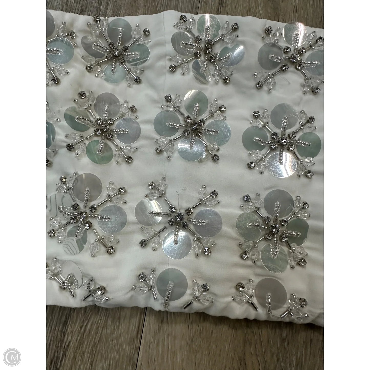 Top Sleeveless By Oh Polly In White, Size: 2