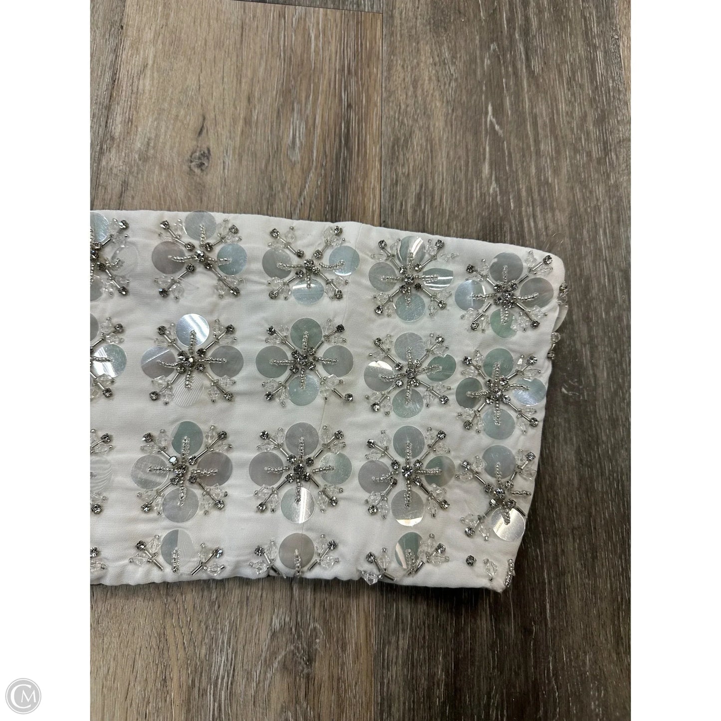 Top Sleeveless By Oh Polly In White, Size: 2