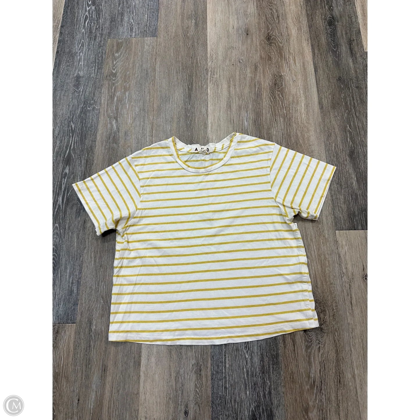 Top Short Sleeve By Amo In Striped Pattern, Size: M