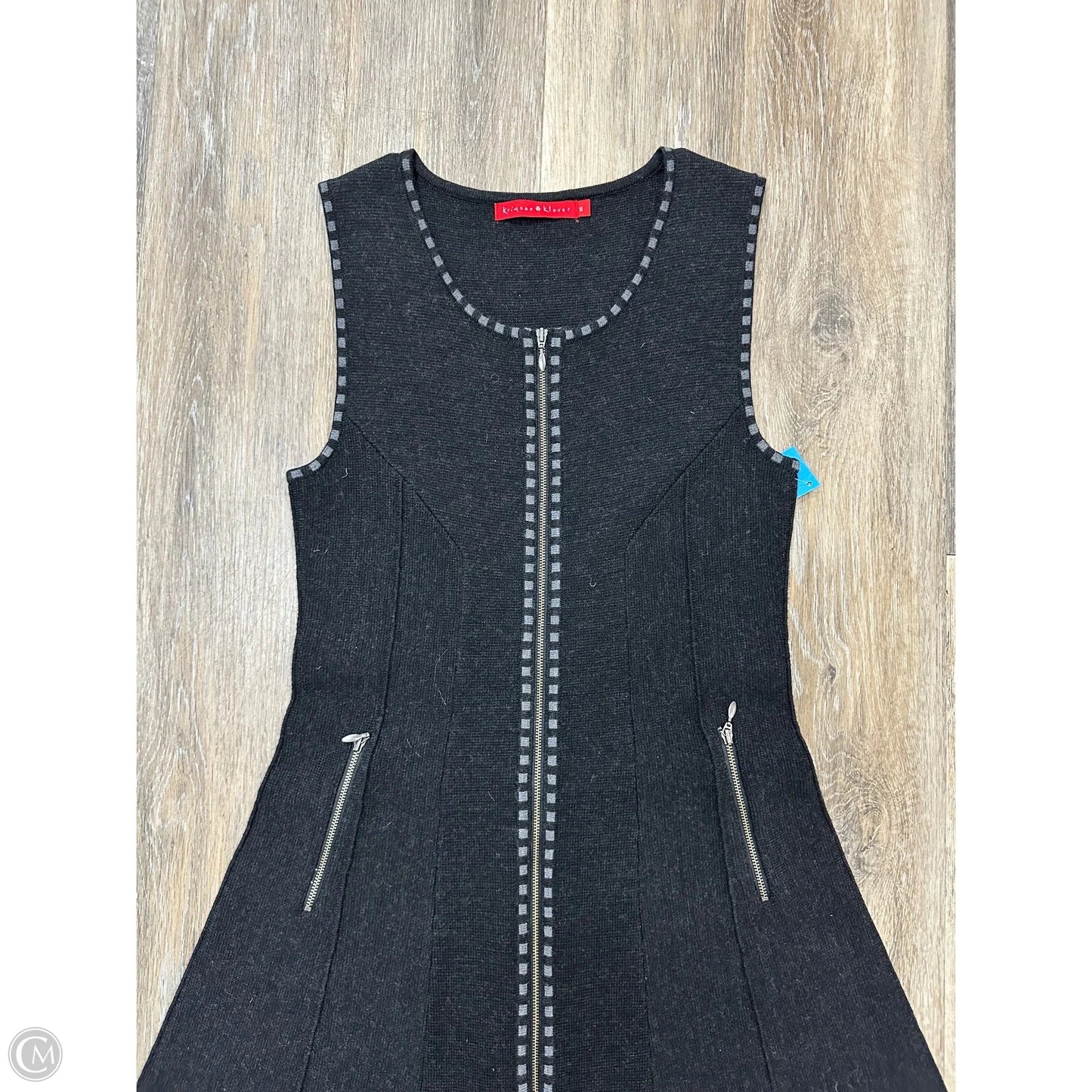 Dress Casual Short By Krimson Klover In Black & Green, Size: S