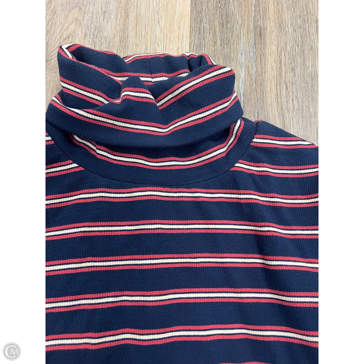 Top Long Sleeve By Evereve In Striped Pattern, Size: S
