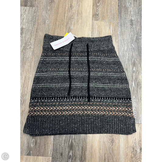 Skirt Mini & Short By KRIMSON KLOVER In Grey, Size: S