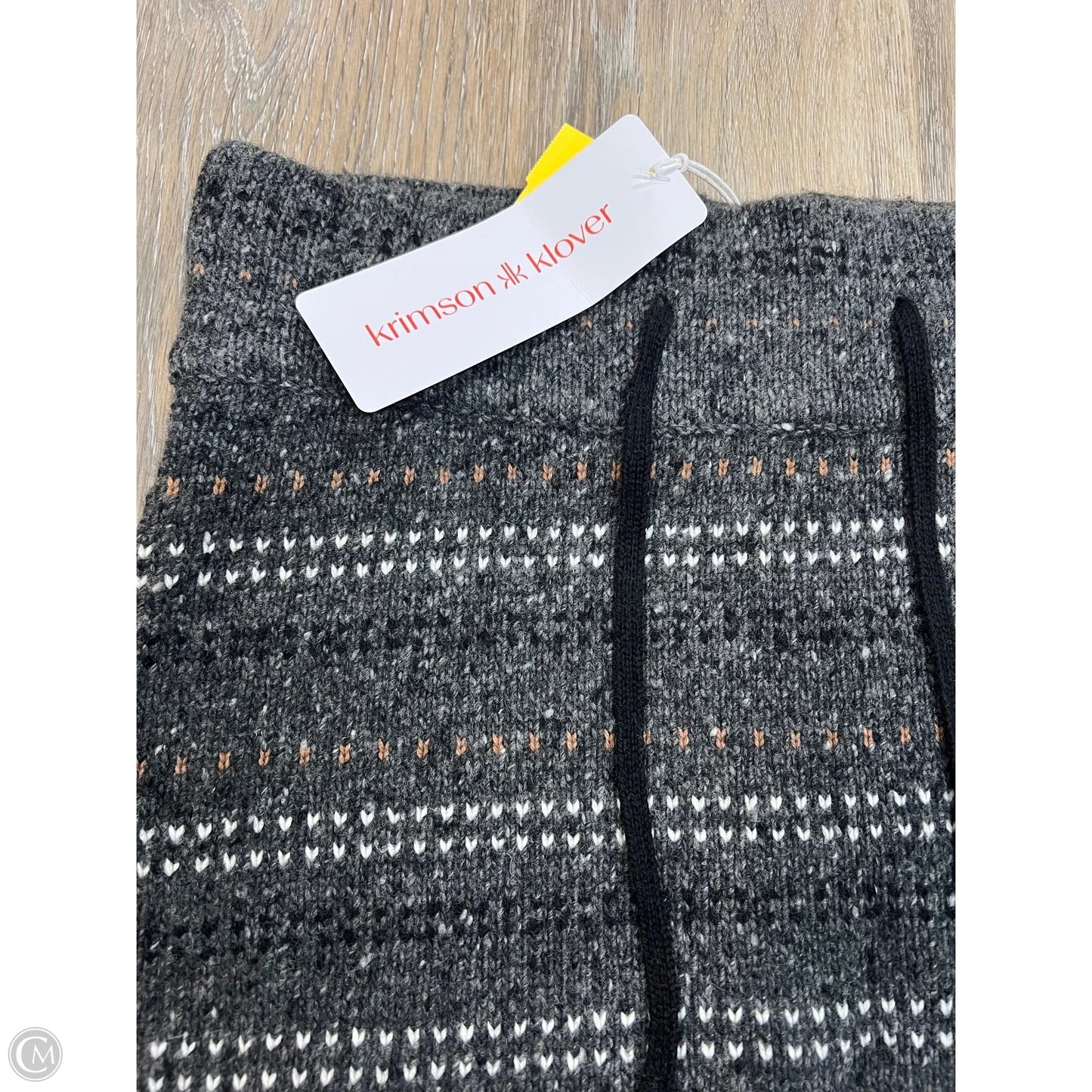 Skirt Mini & Short By KRIMSON KLOVER In Grey, Size: S