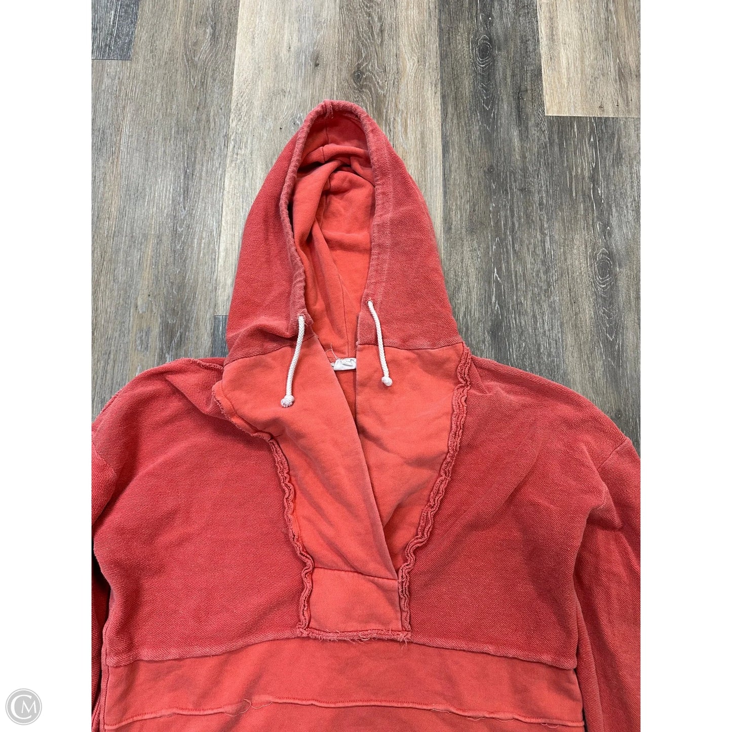 Sweatshirt Hoodie By Bke In Coral, Size: S