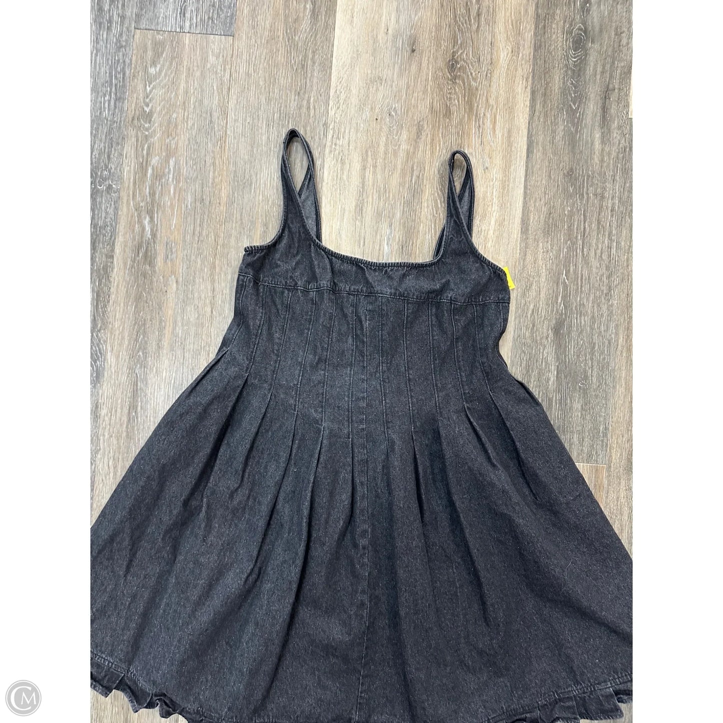 Dress Casual Short By Madelynn In Grey Denim, Size: L