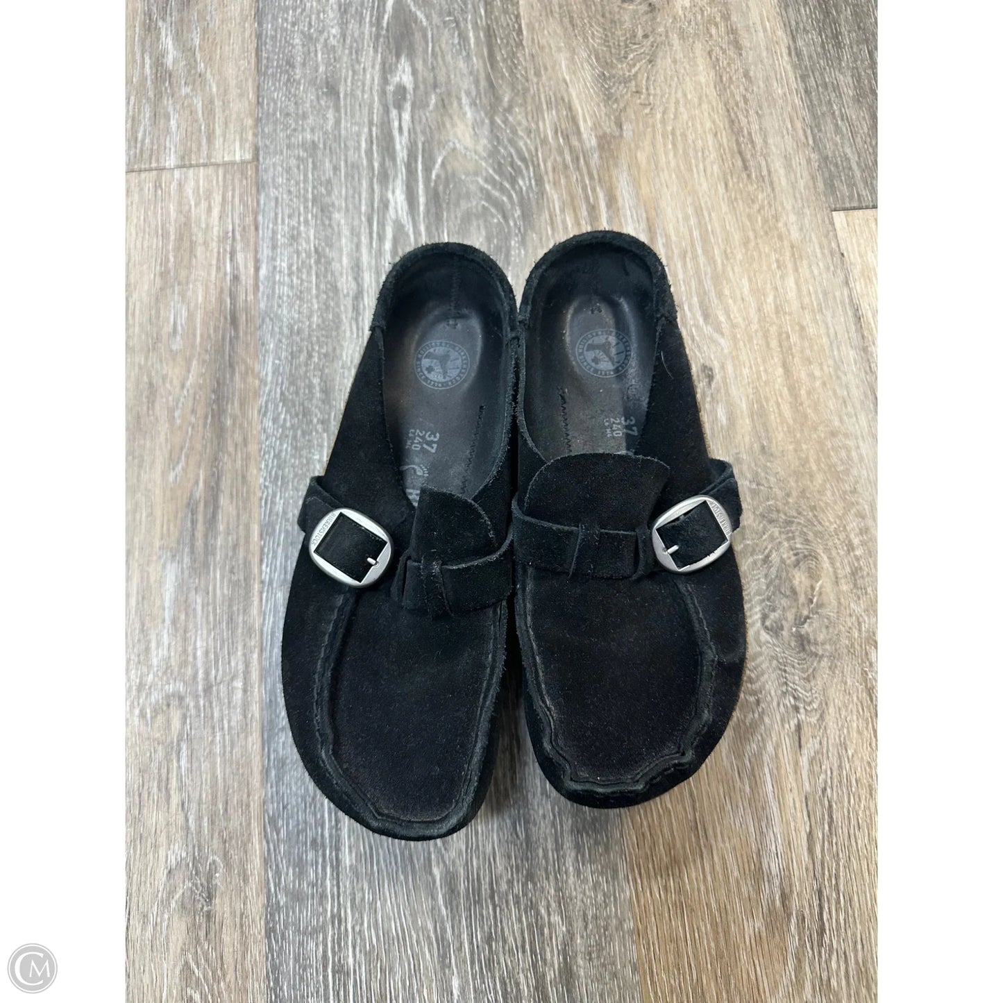 Shoes Flats By Birkenstock In Black, Size: 6
