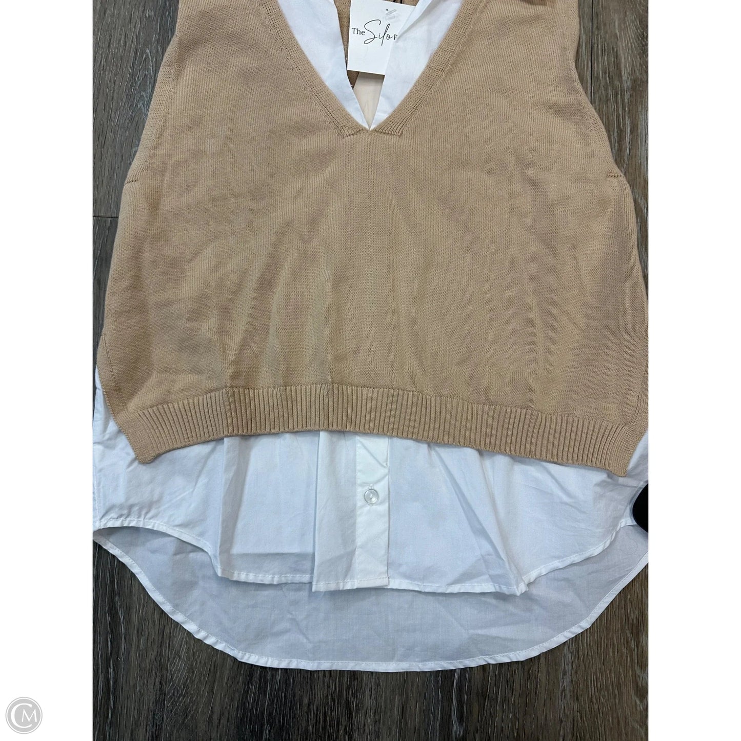 Top Sleeveless By Elan In Tan & White, Size: L