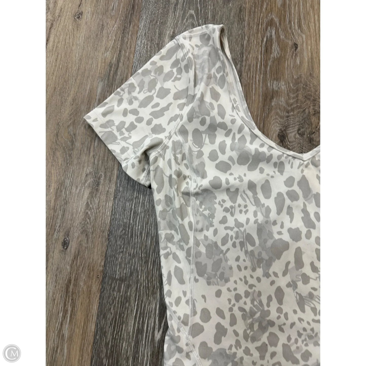 Athletic Top Short Sleeve By Lululemon In Animal Print, Size: M
