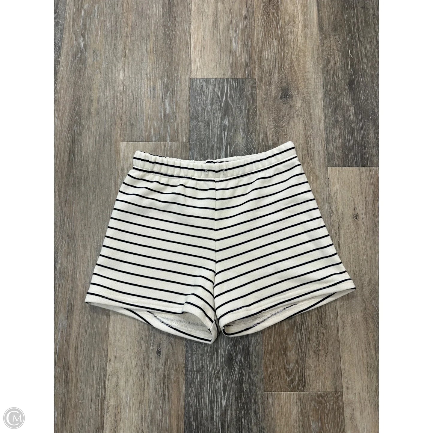Shorts By Perfect White Tee In Striped Pattern, Size: Xs
