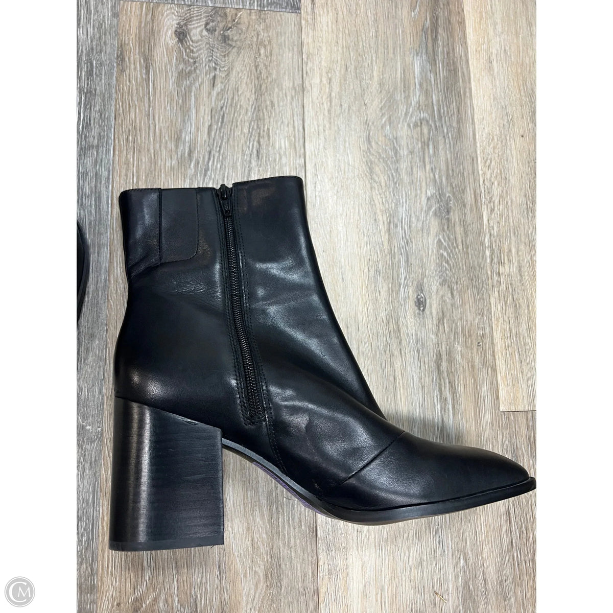 Boots Ankle Heels By Vionic In Black, Size: 10