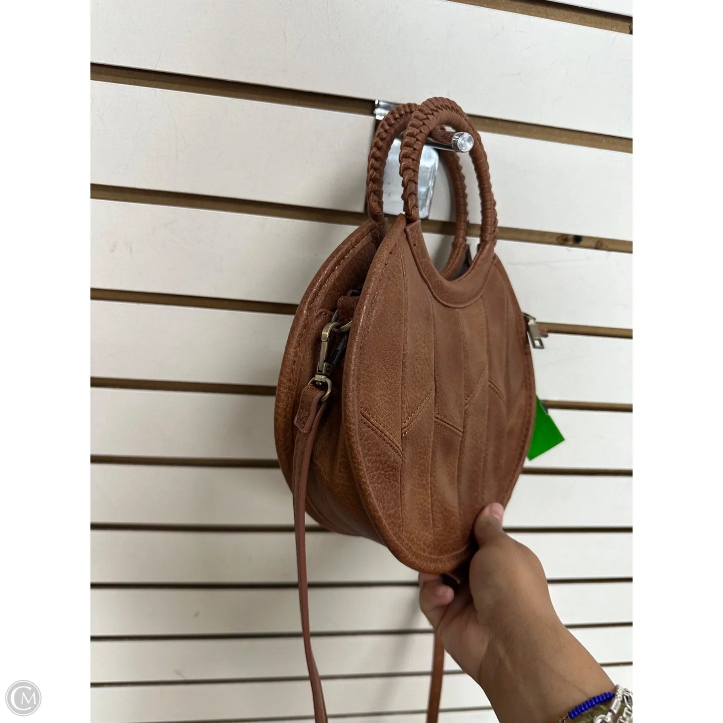 Crossbody By Antik Kraft, Size: Medium
