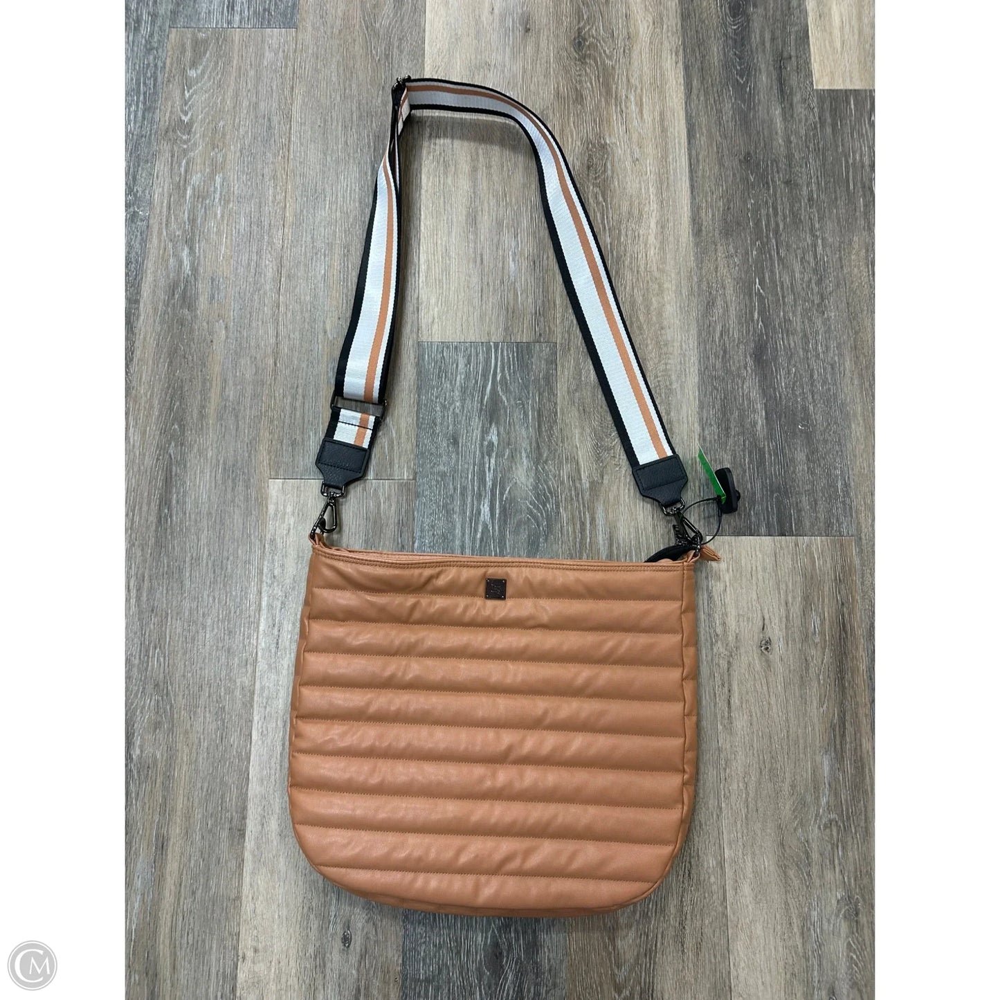 Crossbody By Think Royln, Size: Large