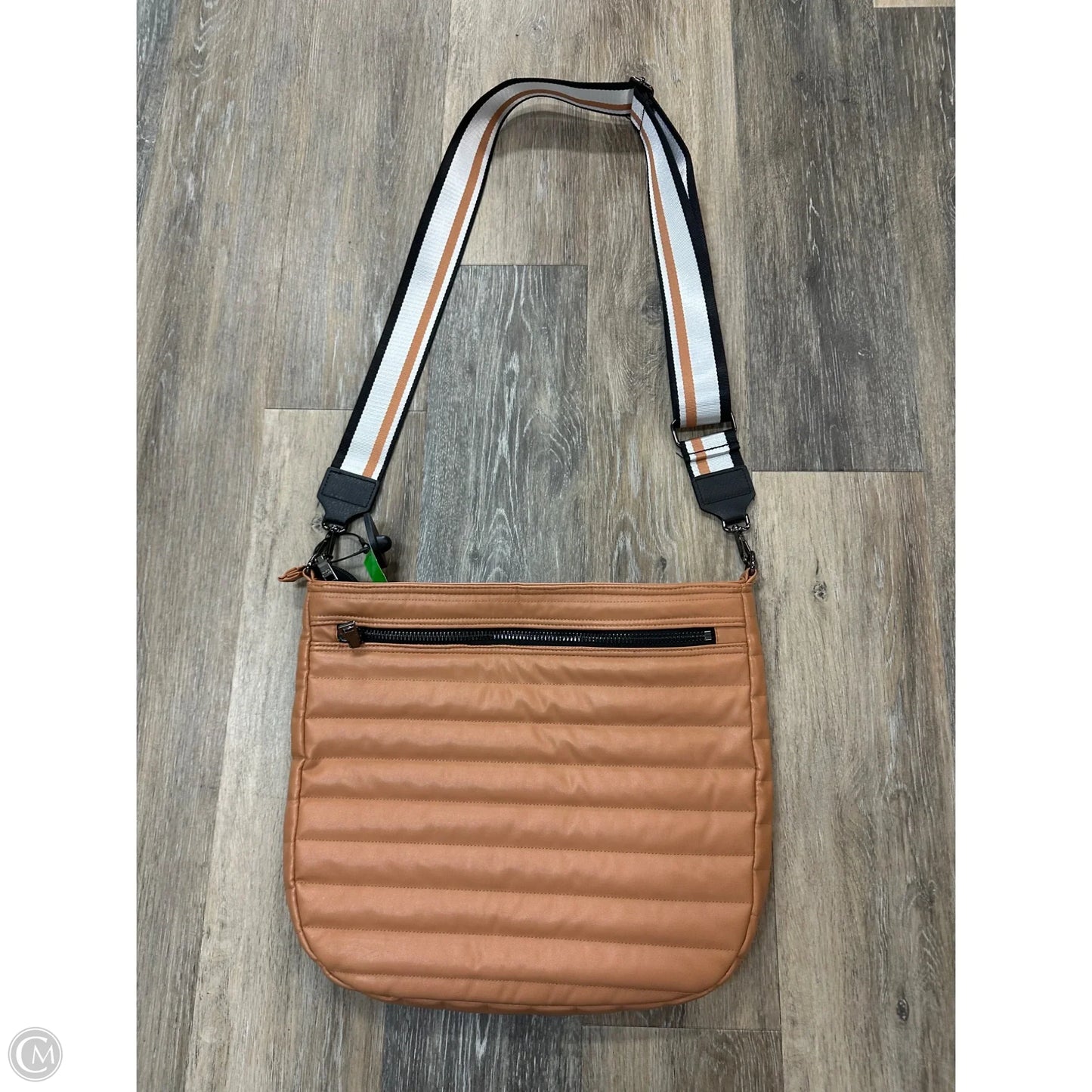 Crossbody By Think Royln, Size: Large