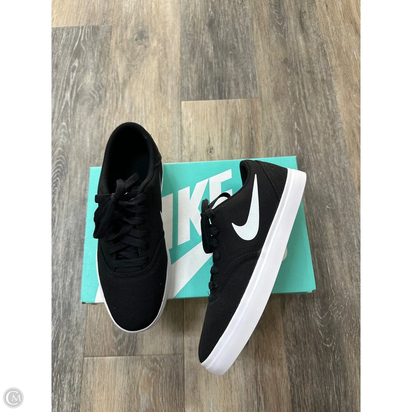Shoes Sneakers By Nike In Black, Size: 7
