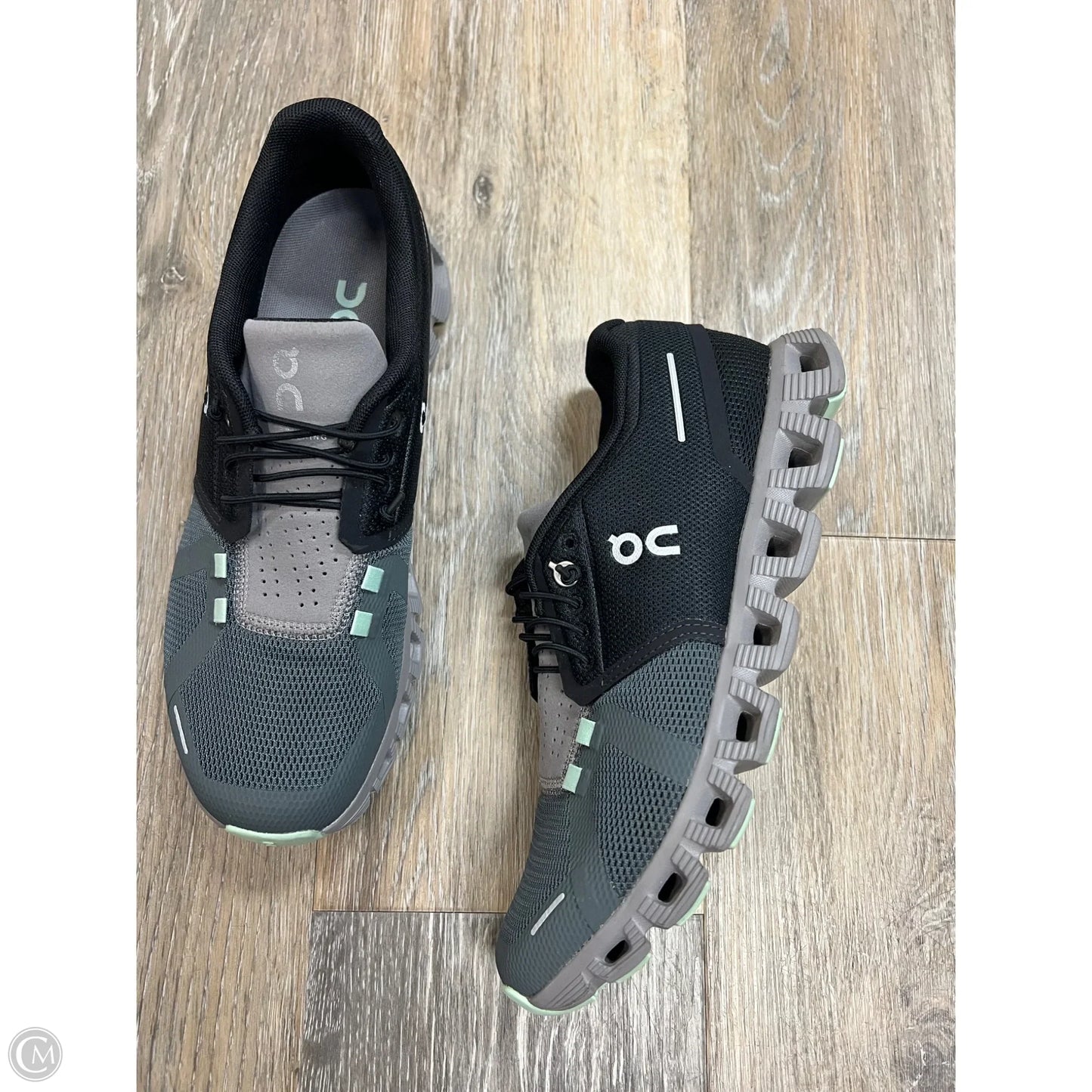 Shoes Athletic By On Cloud In Grey, Size: 8