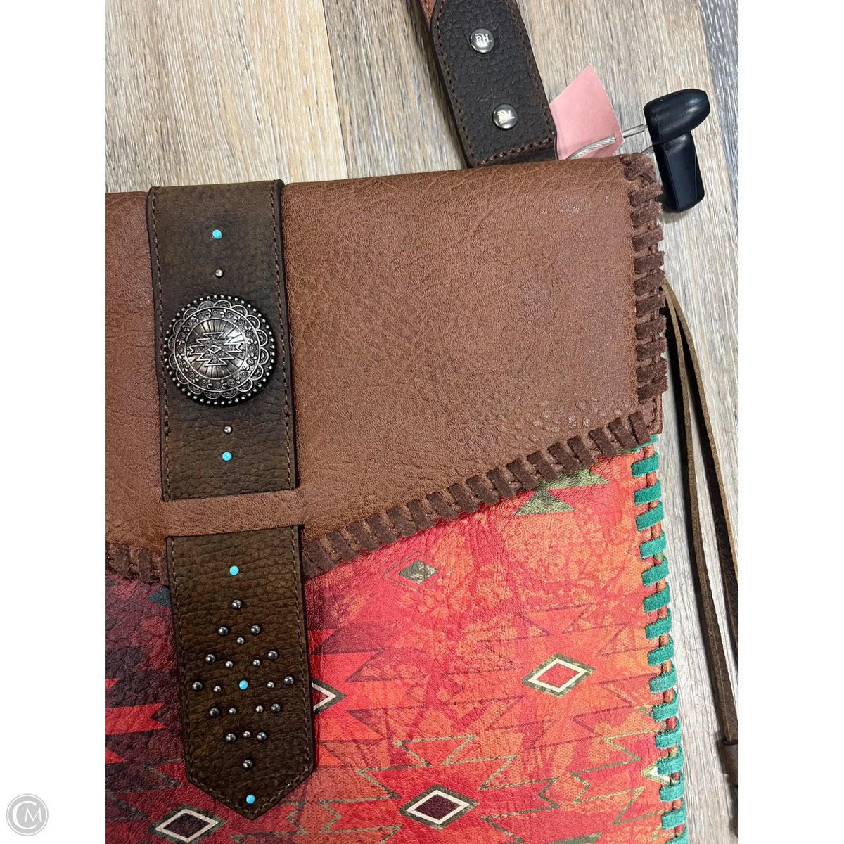 Crossbody By Red Dirt Hat Co, Size: Small
