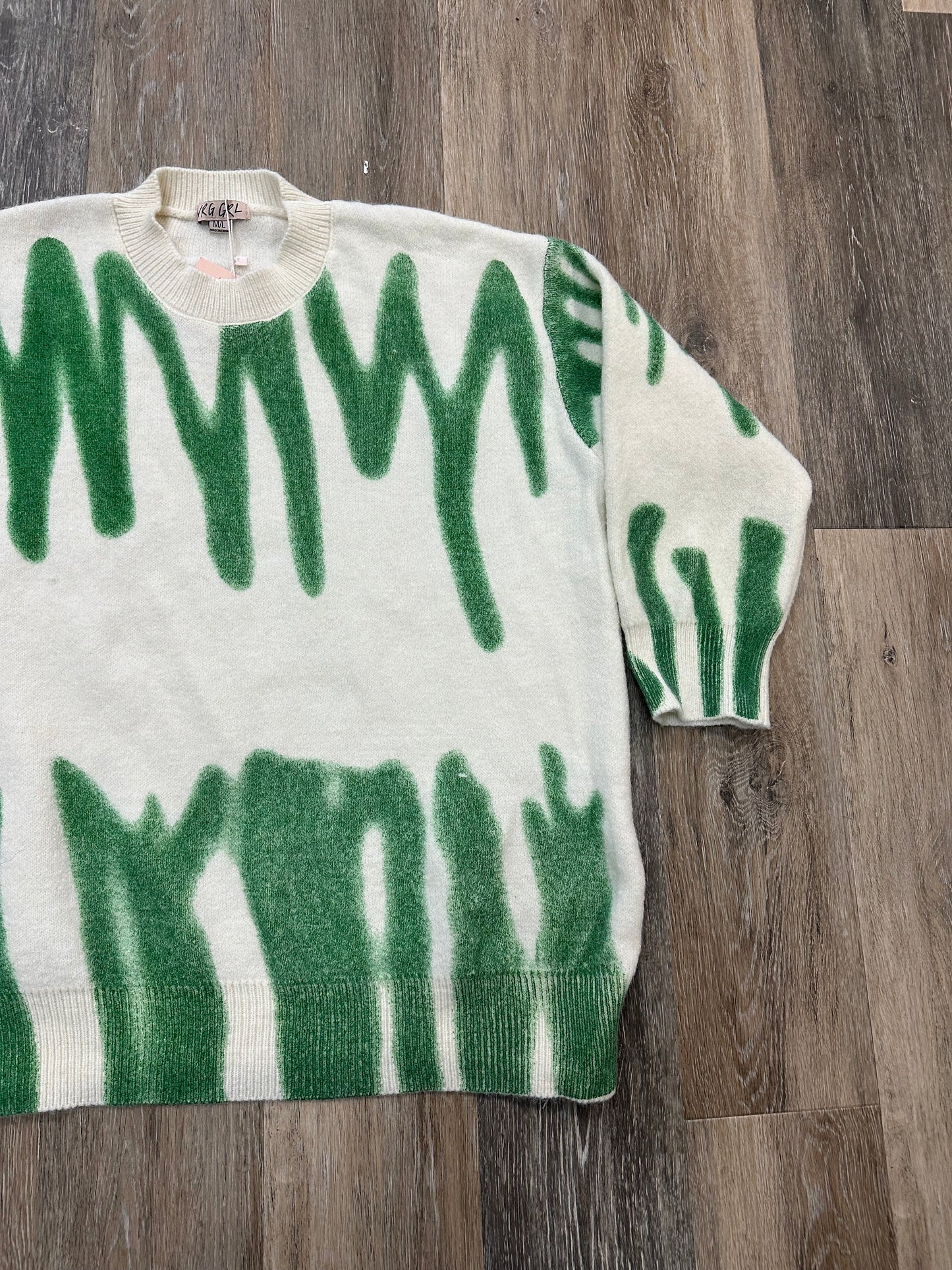 Sweater By VRG GRL In Green White