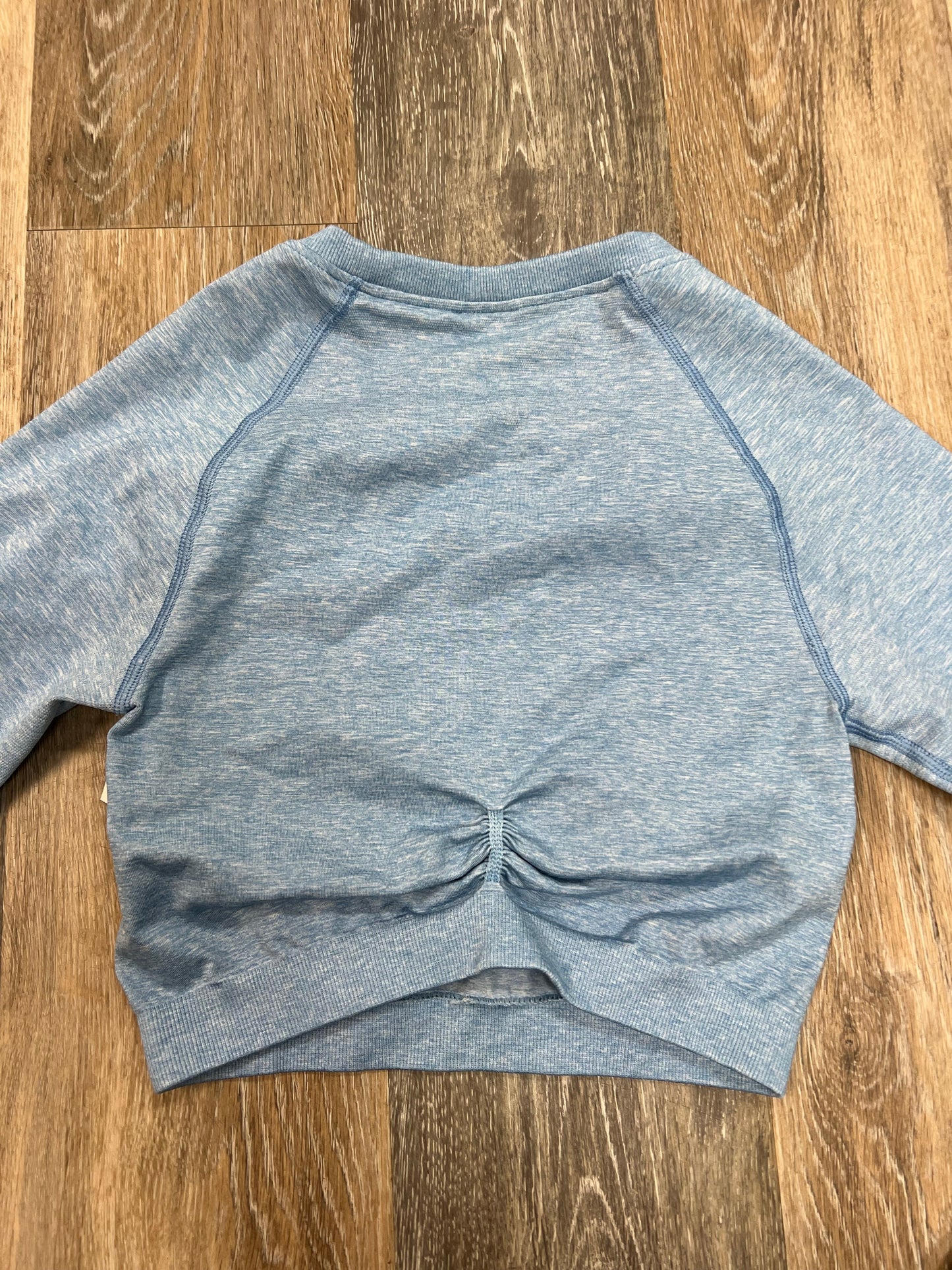 Athletic Top Long Sleeve Crewneck By Gym Shark  Size: S