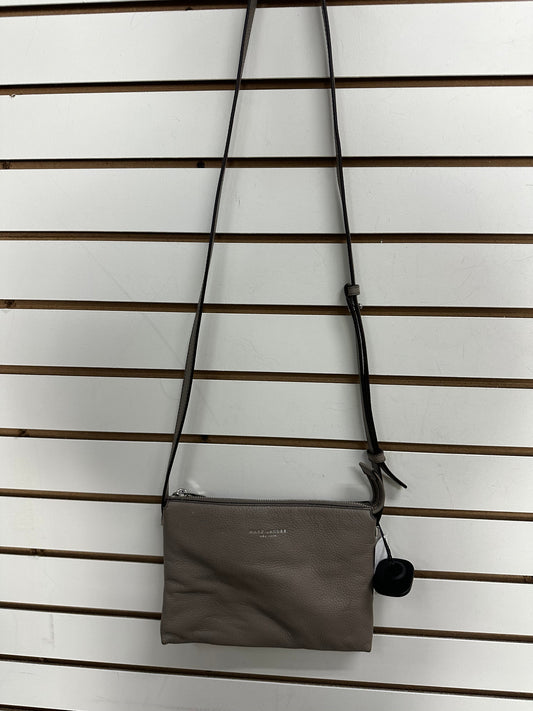 Crossbody Designer By Marc Jacobs  Size: Medium