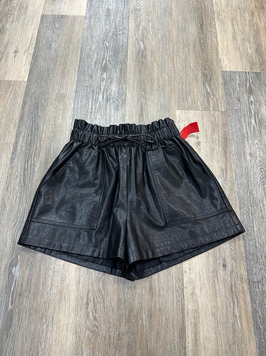 Black Shorts Clothes Mentor, Size S