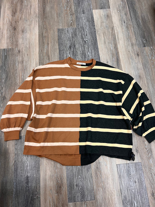 Sweater By Cherry Cloth In Striped Pattern Size: S/M