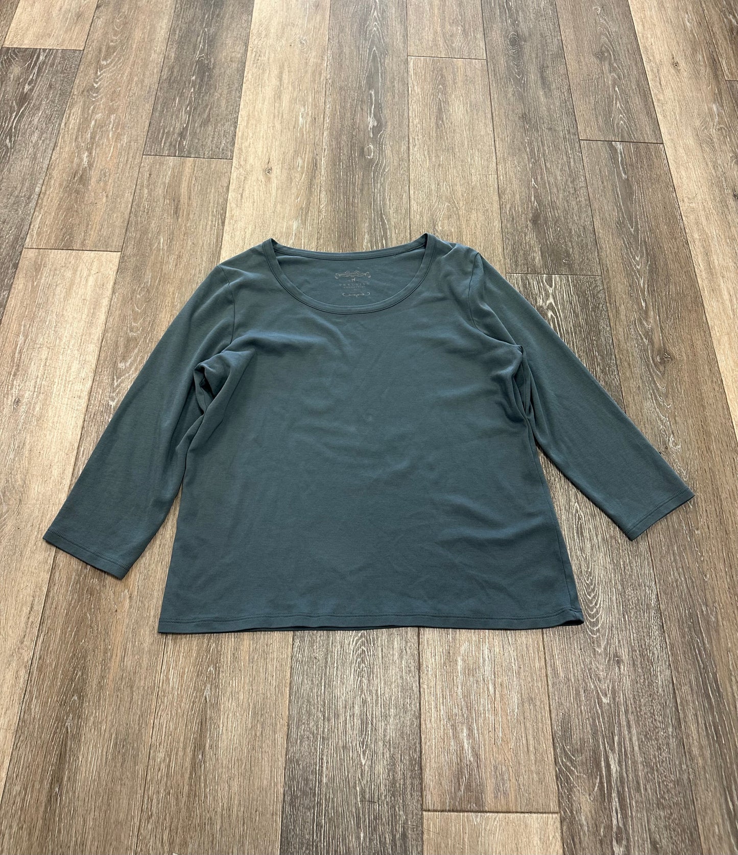 Green Top Long Sleeve Designer Peruvian Connection, Size Xl