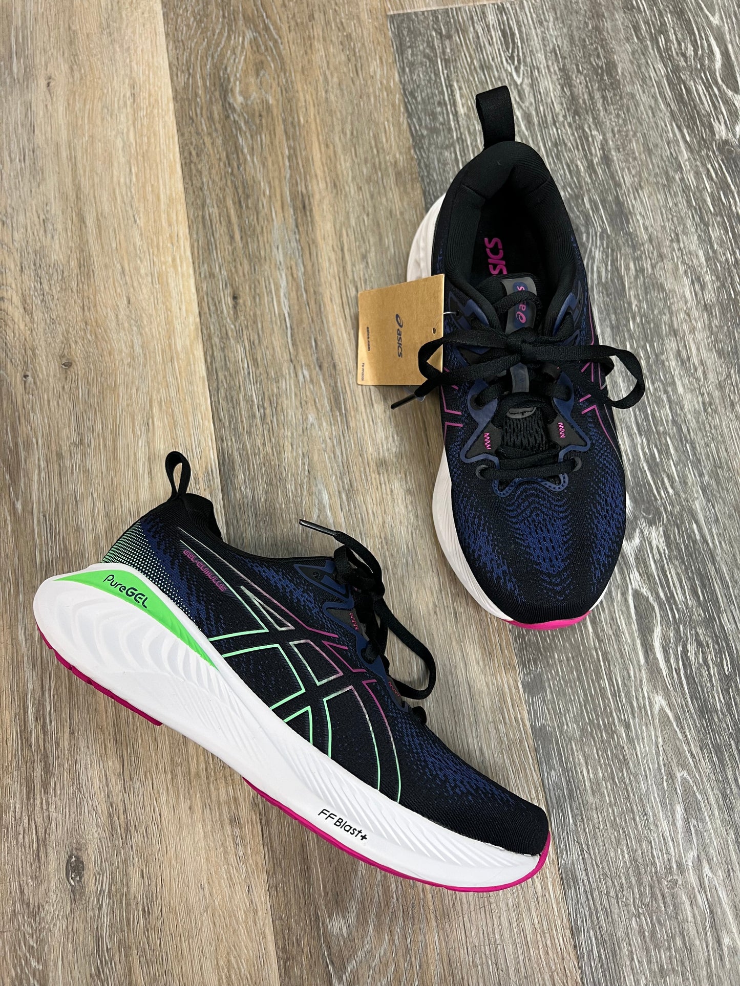 Multi-colored Shoes Athletic Asics, Size 7