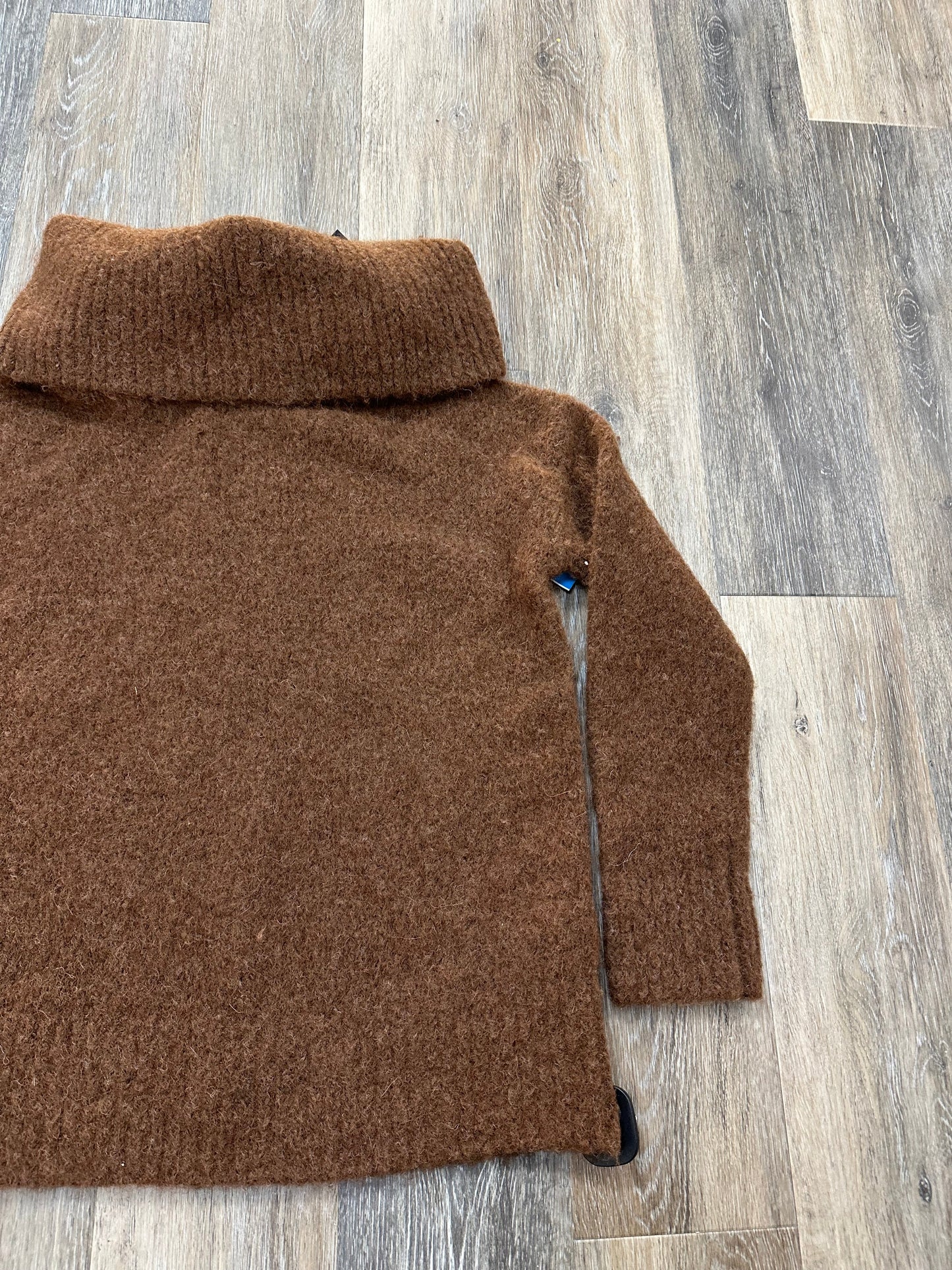 Sweater By Banana Republic In Brown, Size: Xs