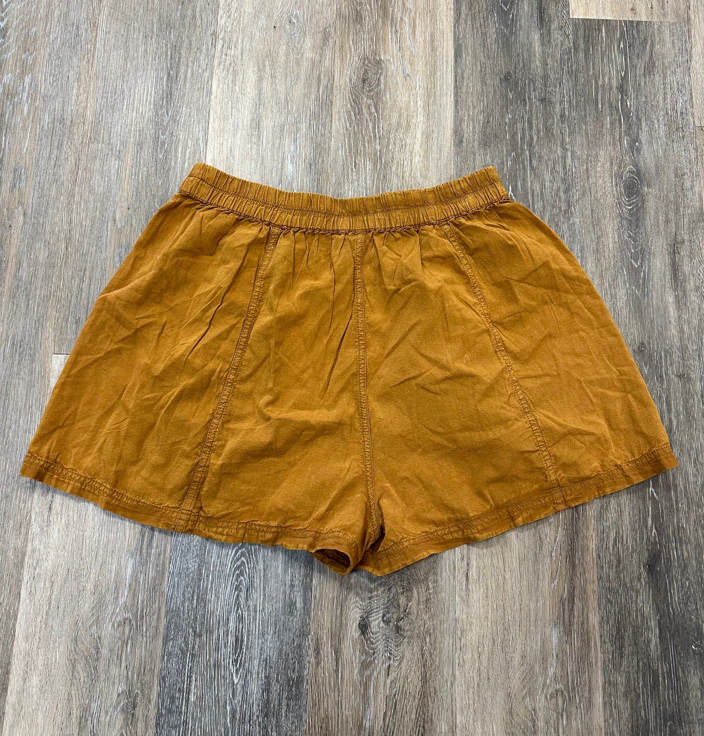 Shorts By Free People In Yellow, Size: L