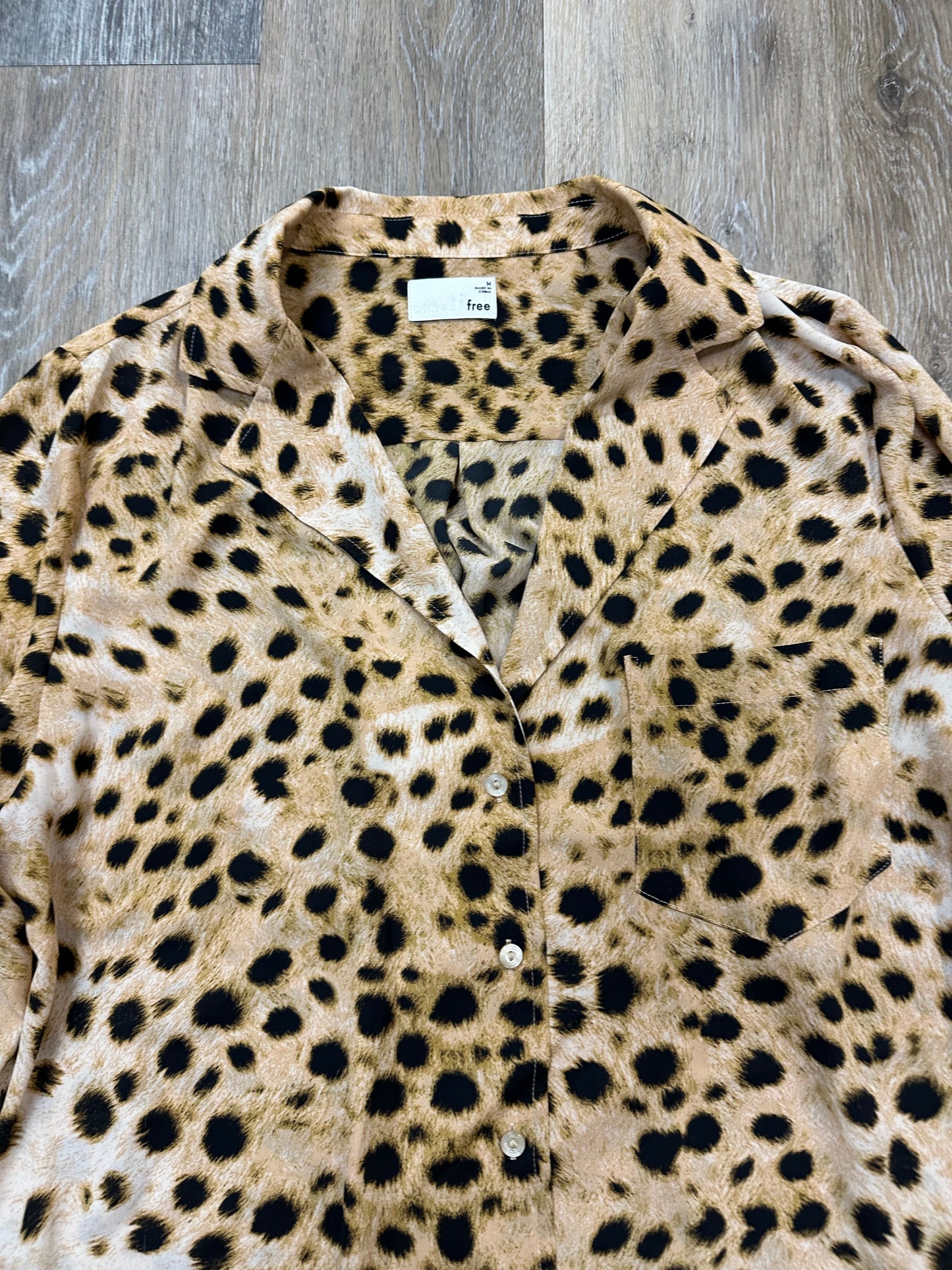 Blouse Long Sleeve By Wilfred In Animal Print, Size: M