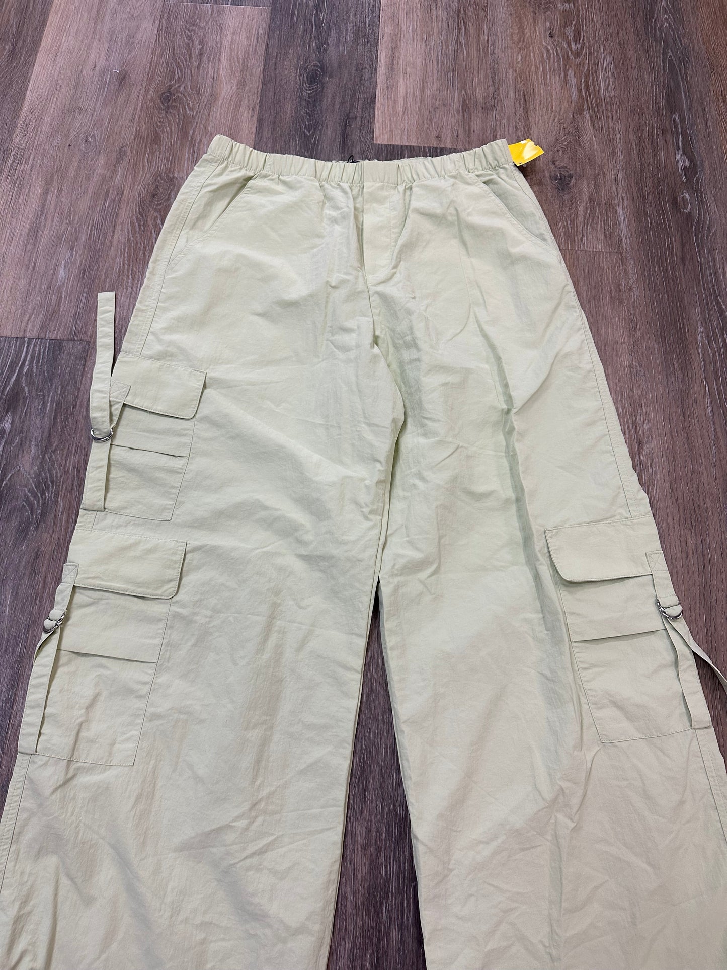 Pants Cargo & Utility By Zara In Green, Size: S