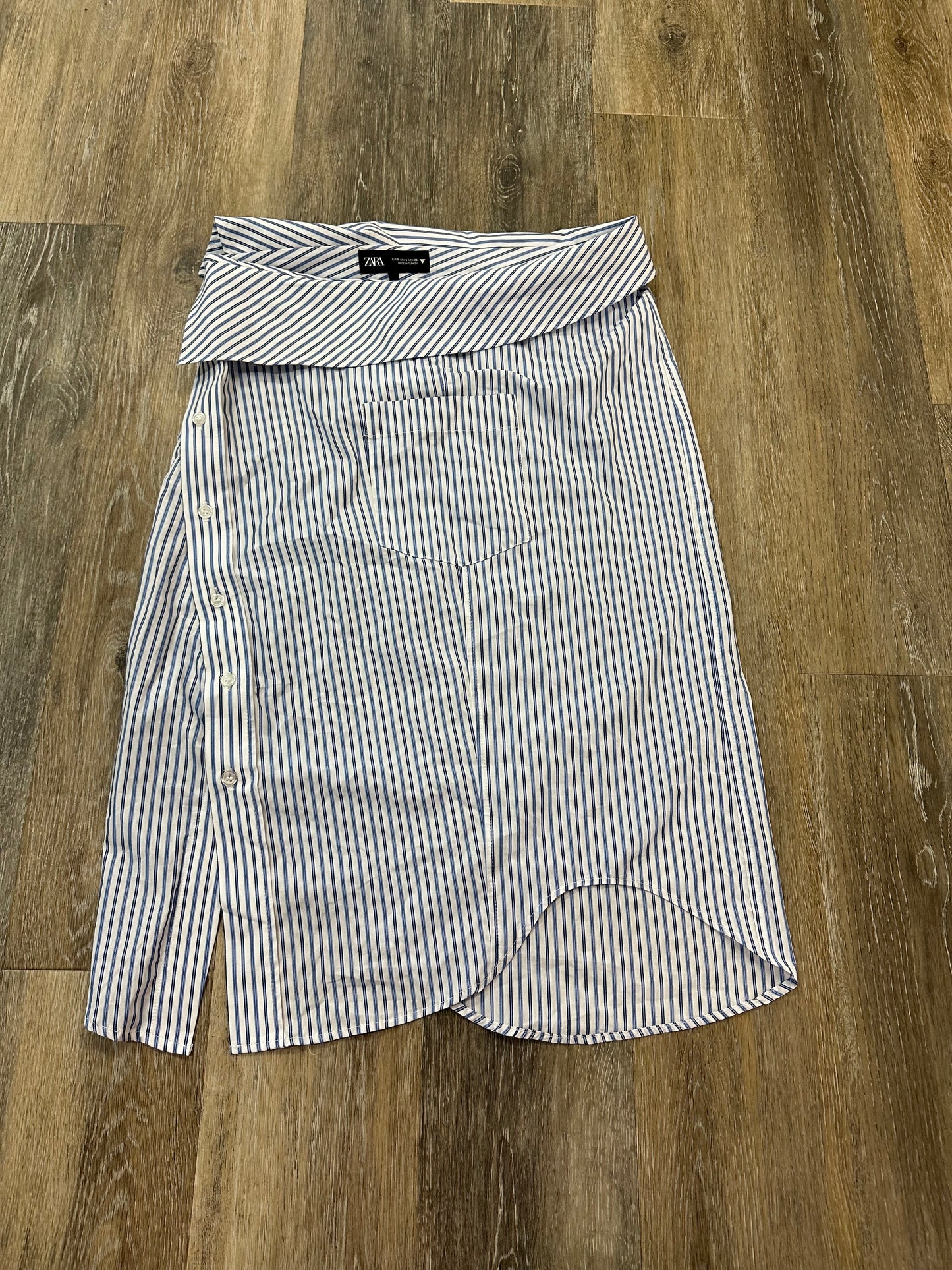 Skirt Midi By Zara In Striped Pattern, Size: S