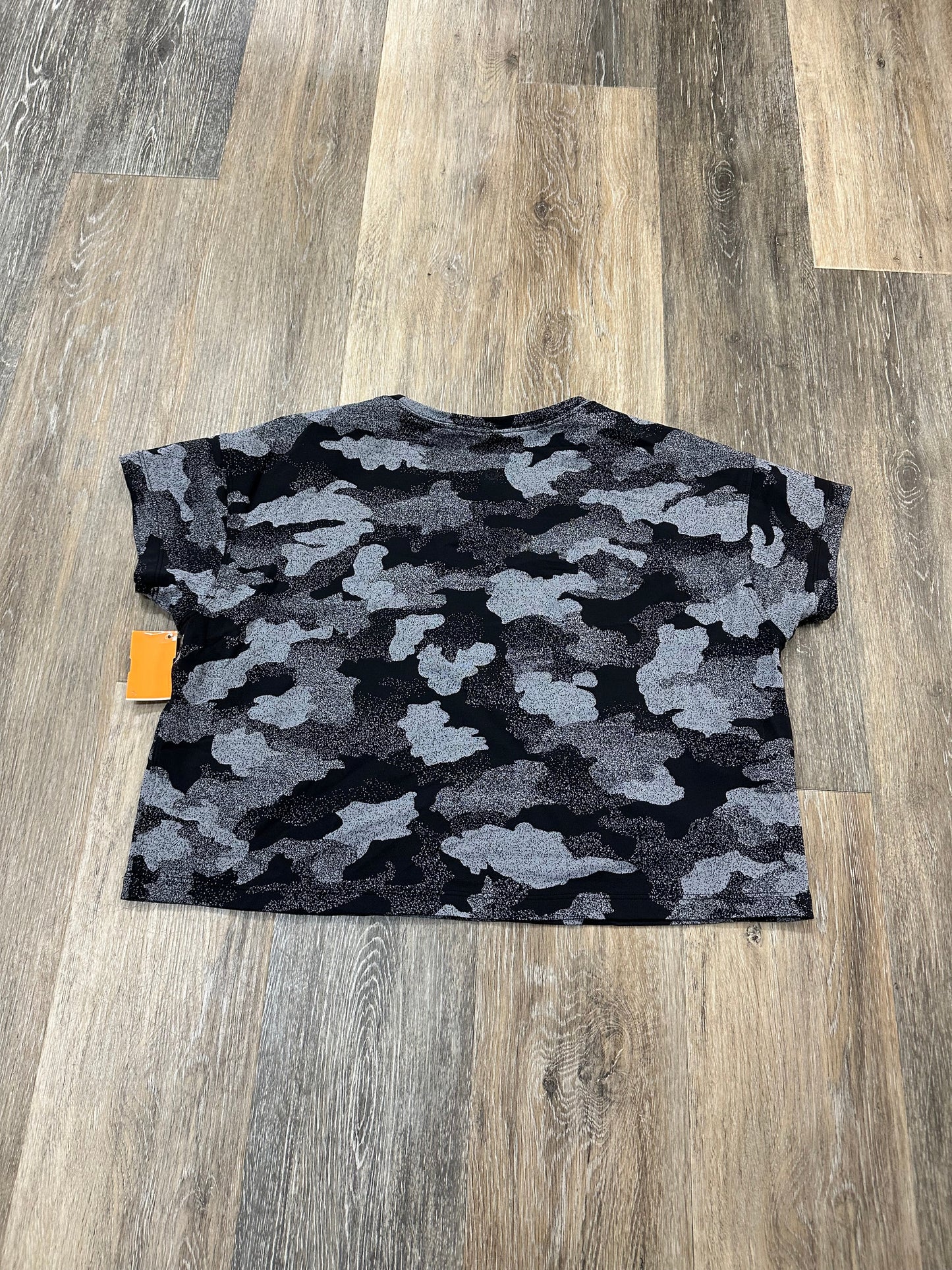 Athletic Top Short Sleeve By Lululemon In Camouflage Print, Size: M