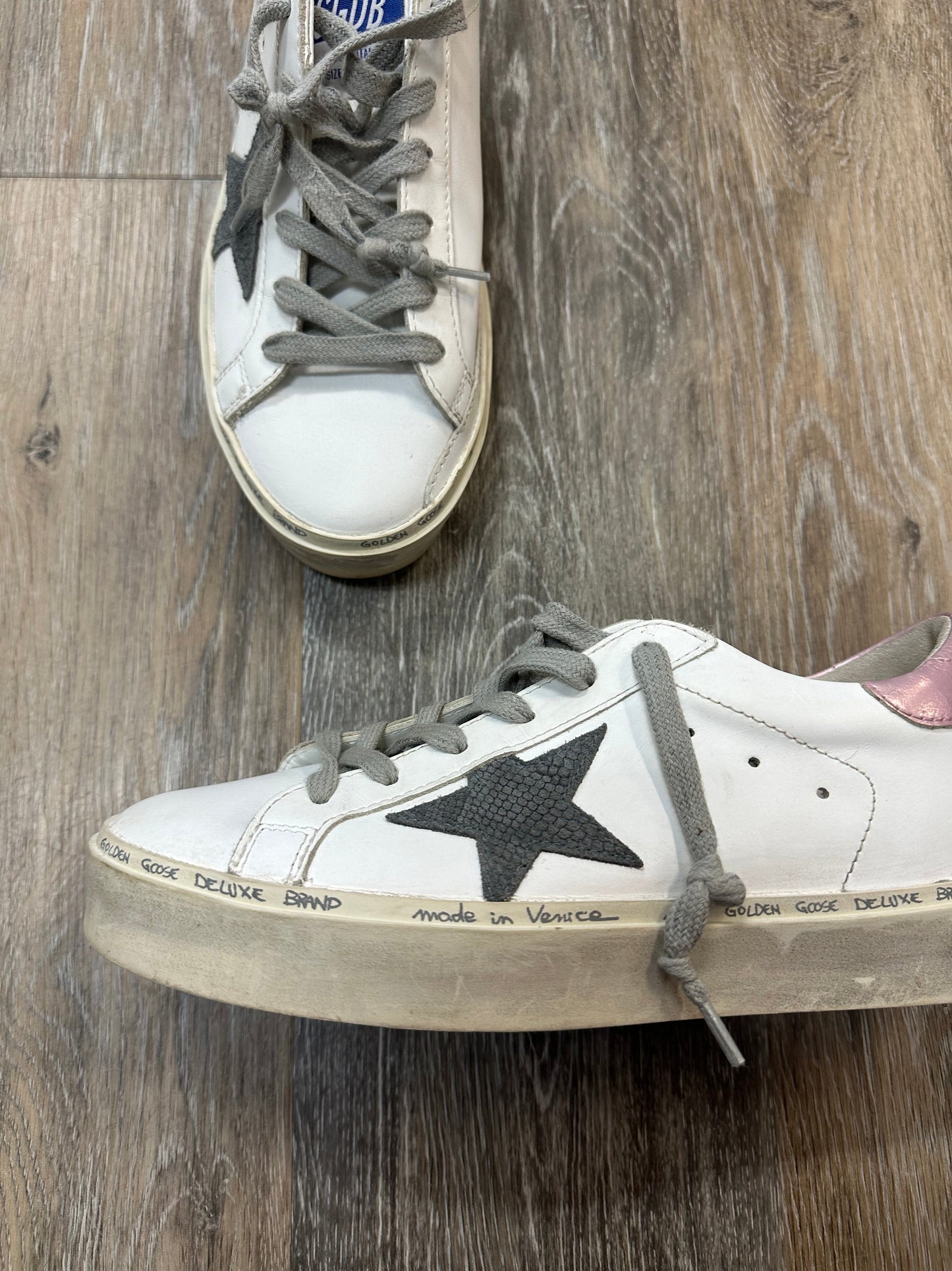 Shoes Luxury Designer By Golden Goose In Pink & White, Size: 7