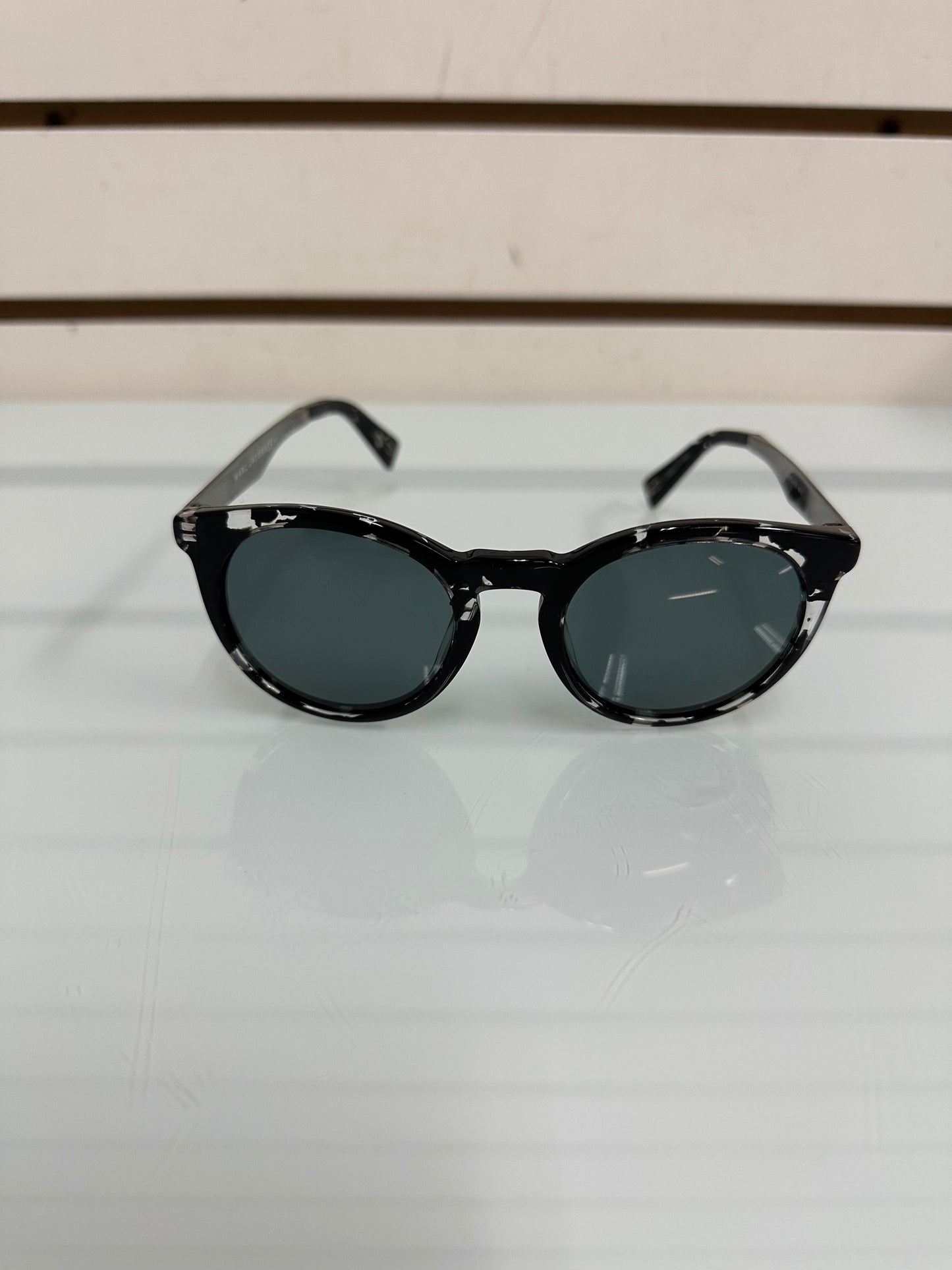 Sunglasses Designer By Marc By Marc Jacobs