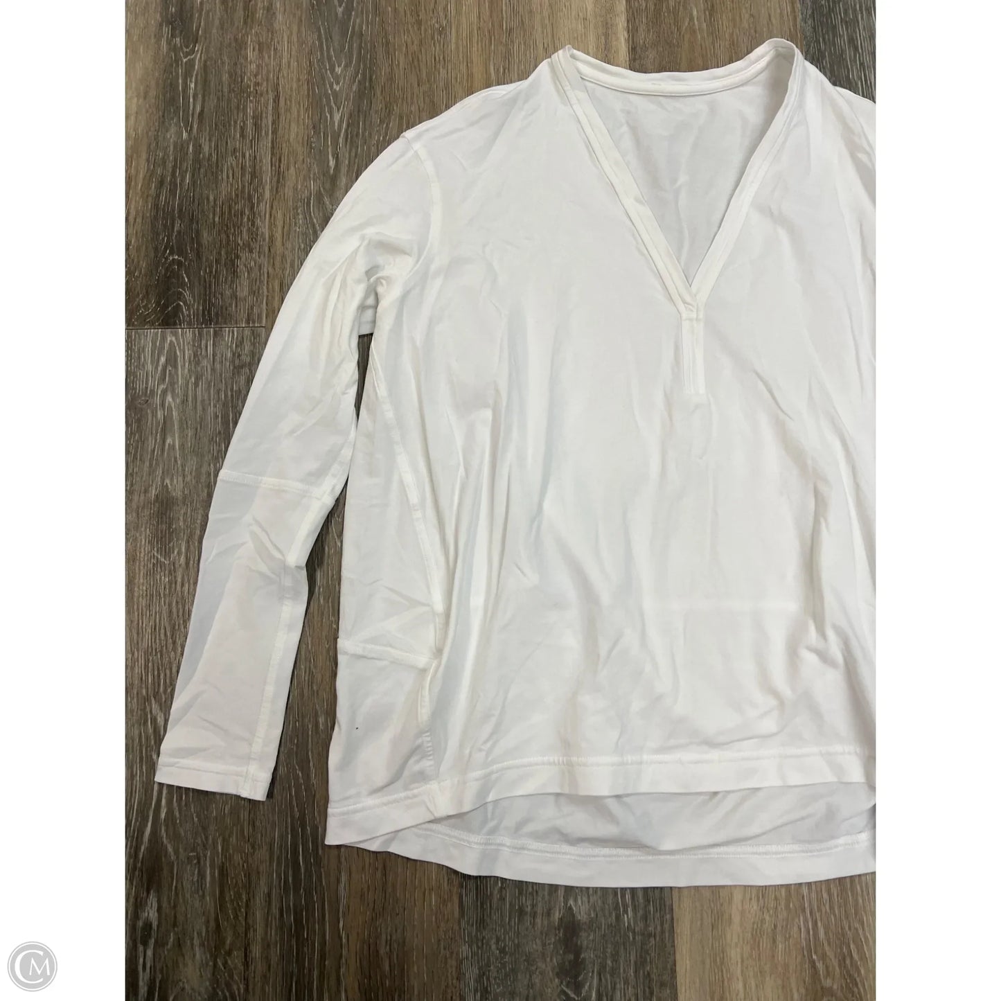 Athletic Top Long Sleeve Crewneck By Lululemon In White, Size: M