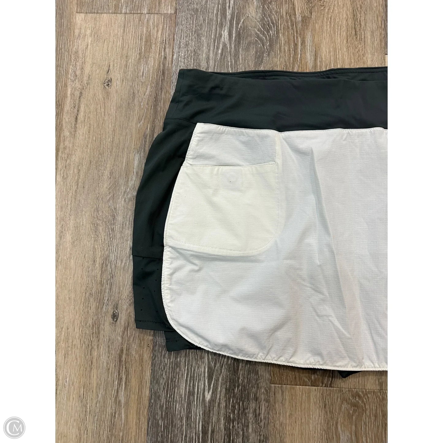 Athletic Skort By 7Diamonds In White, Size: Xl