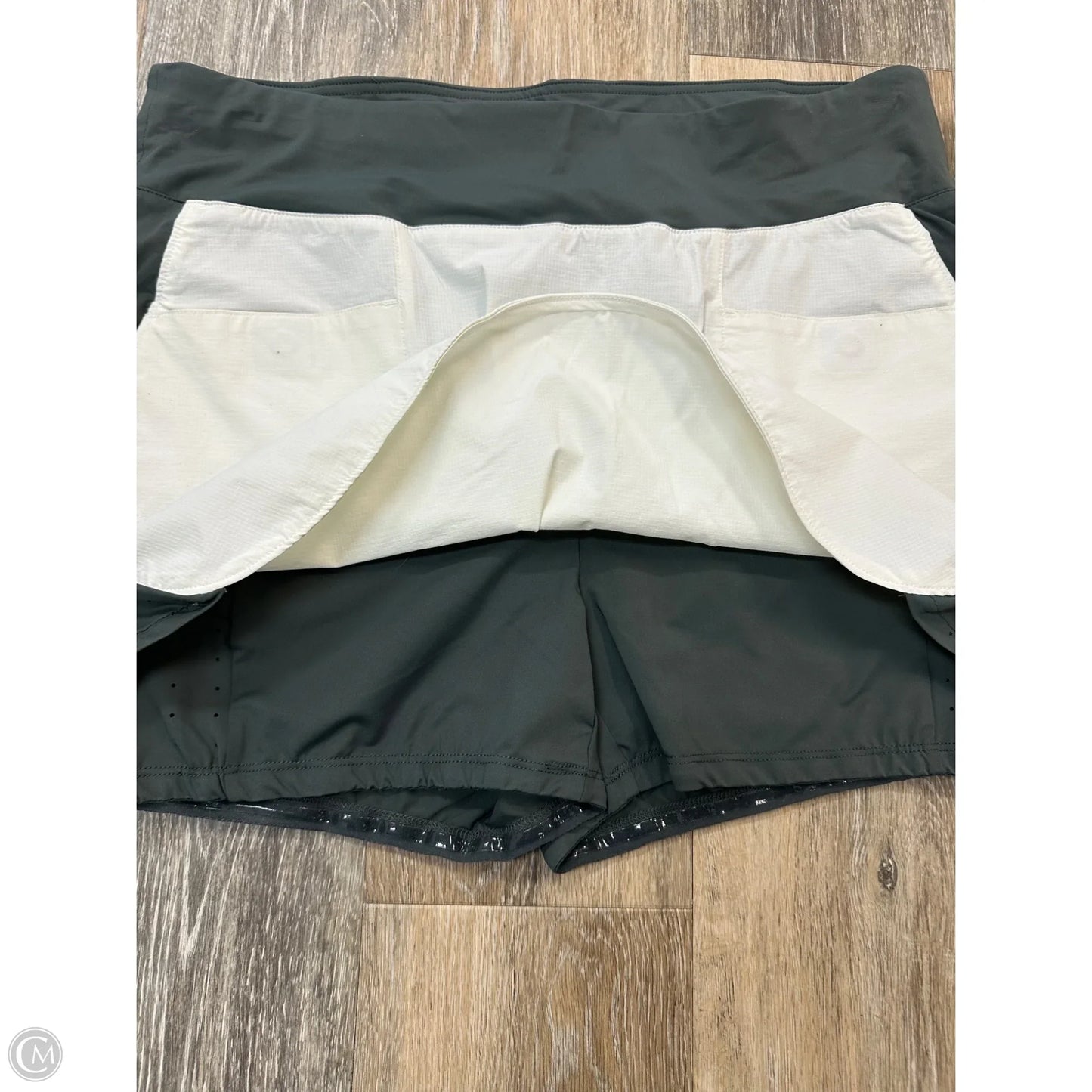 Athletic Skort By 7Diamonds In White, Size: Xl