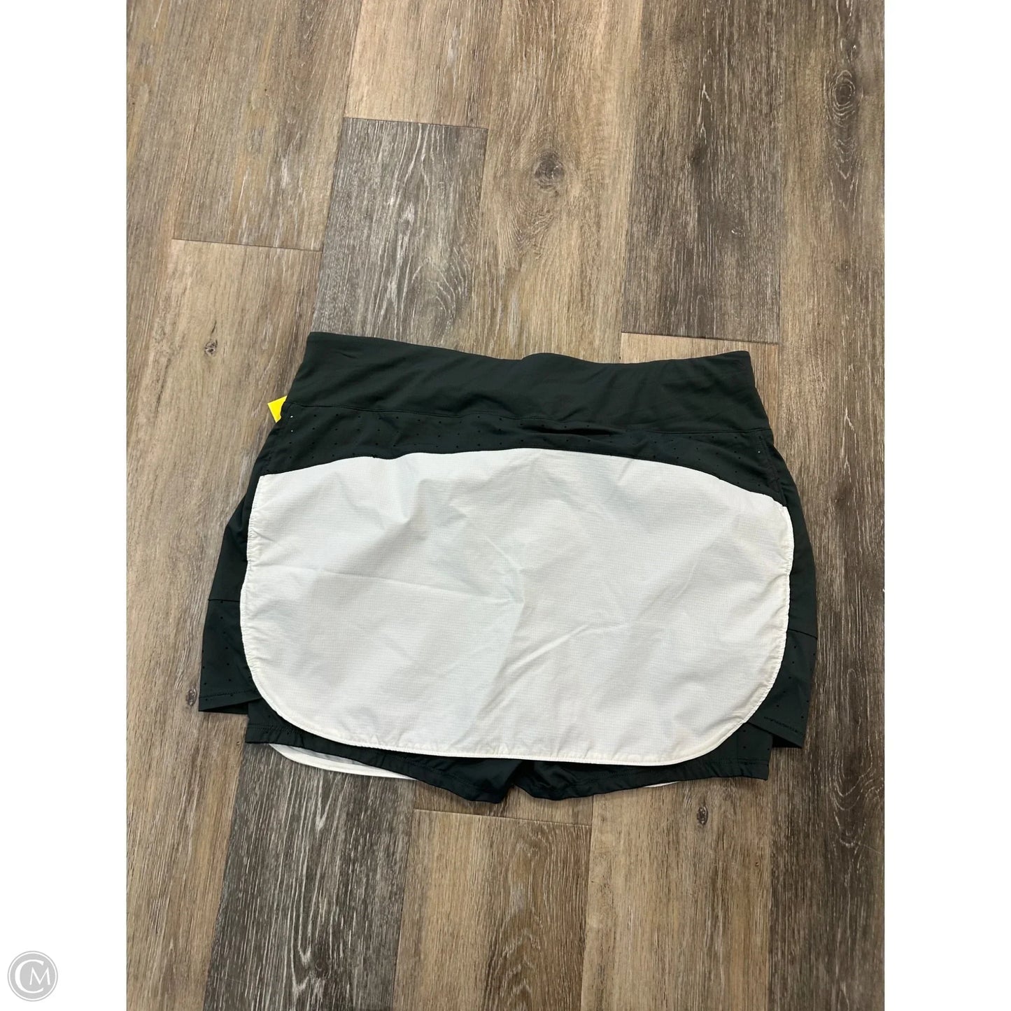 Athletic Skort By 7Diamonds In White, Size: Xl