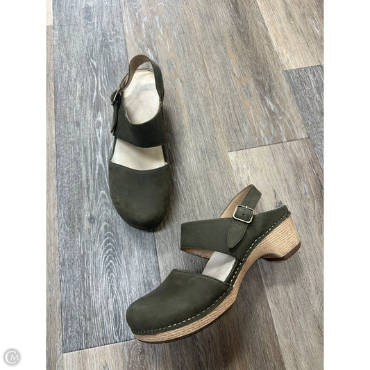 Shoes Heels Block By Dansko In Green, Size: 11