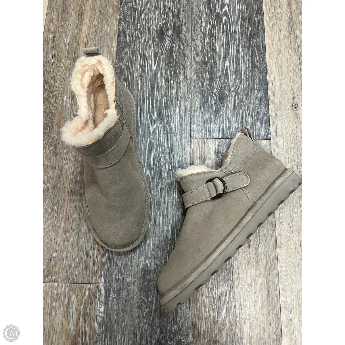 Boots Snow By Bearpaw In Tan, Size: 10