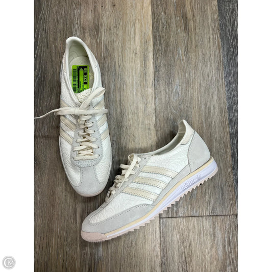 Shoes Sneakers By Adidas In Cream, Size: 6.5 (fit like an 8)
