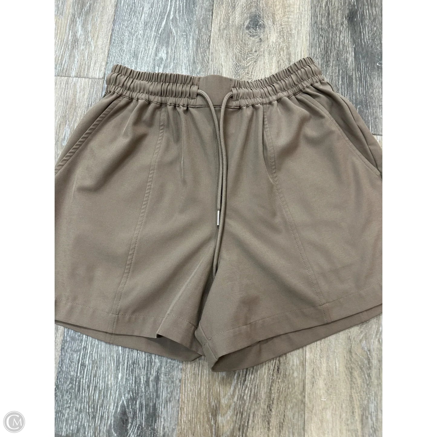 Shorts By Varley In Tan, Size: Xs