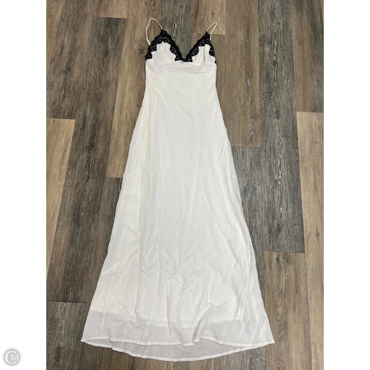 Dress Party Long By NIA In White, Size: S